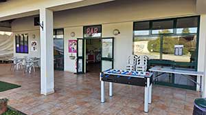 bar